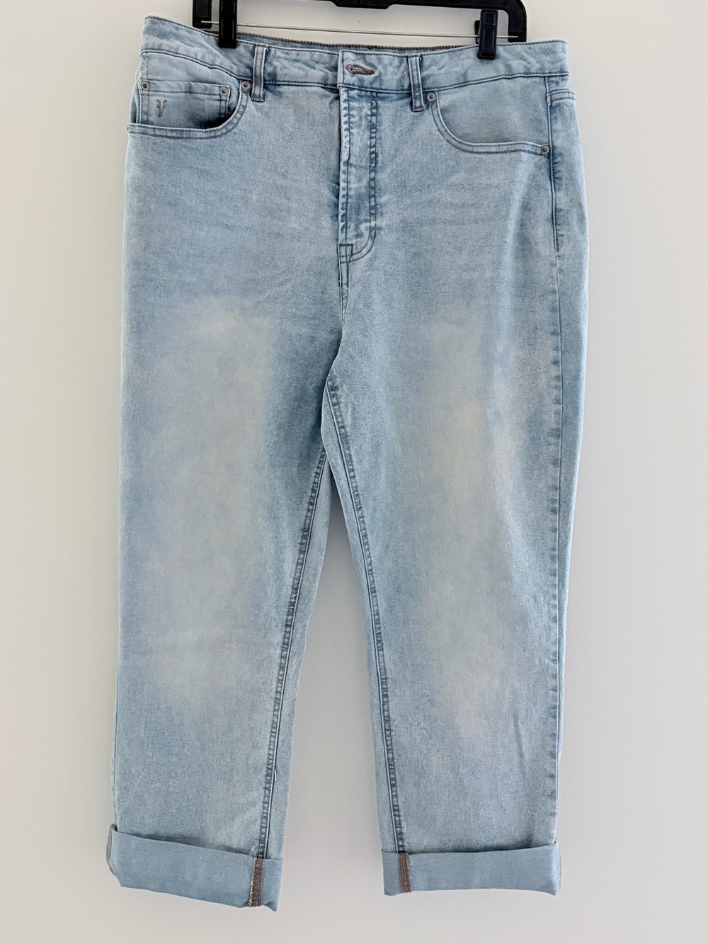 Frye Women’s Light Wash Relaxed Rolled Cuffs Jeans